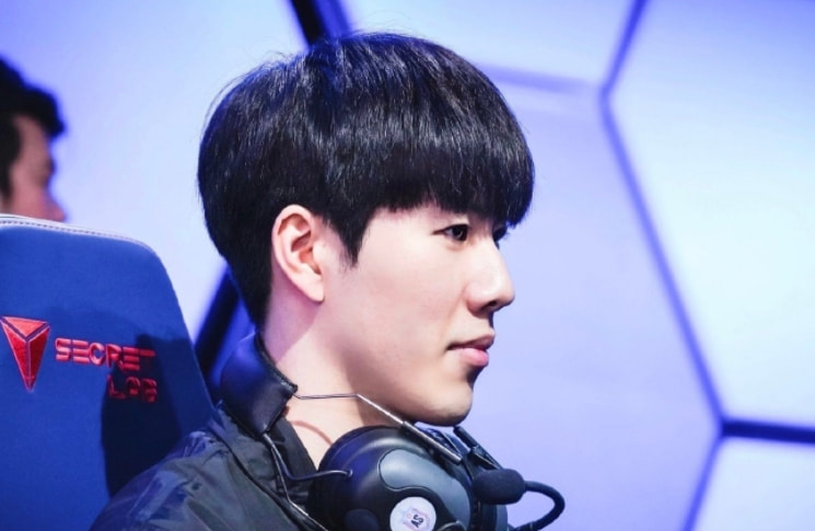 4日足篮球 4日足篮球