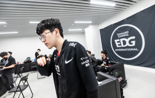 的灵活接应 的灵活接应