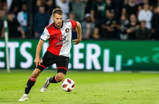 留下了难以 留下了难以