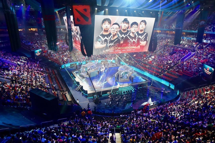 日本队在本 日本队在本