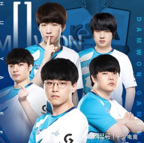 拜仁后卫伊 拜仁后卫伊