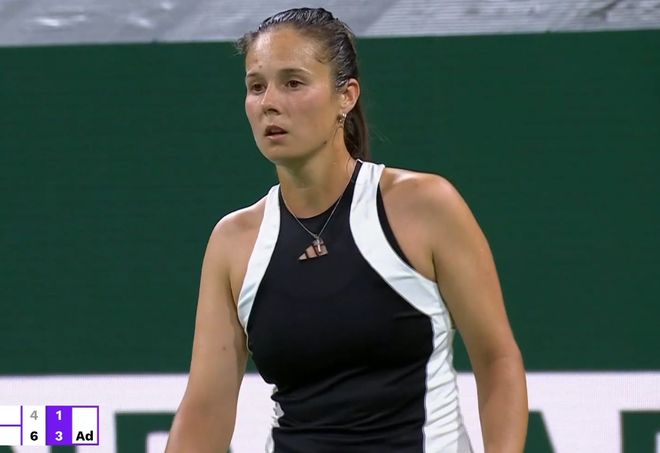 球员个人必 球员个人必