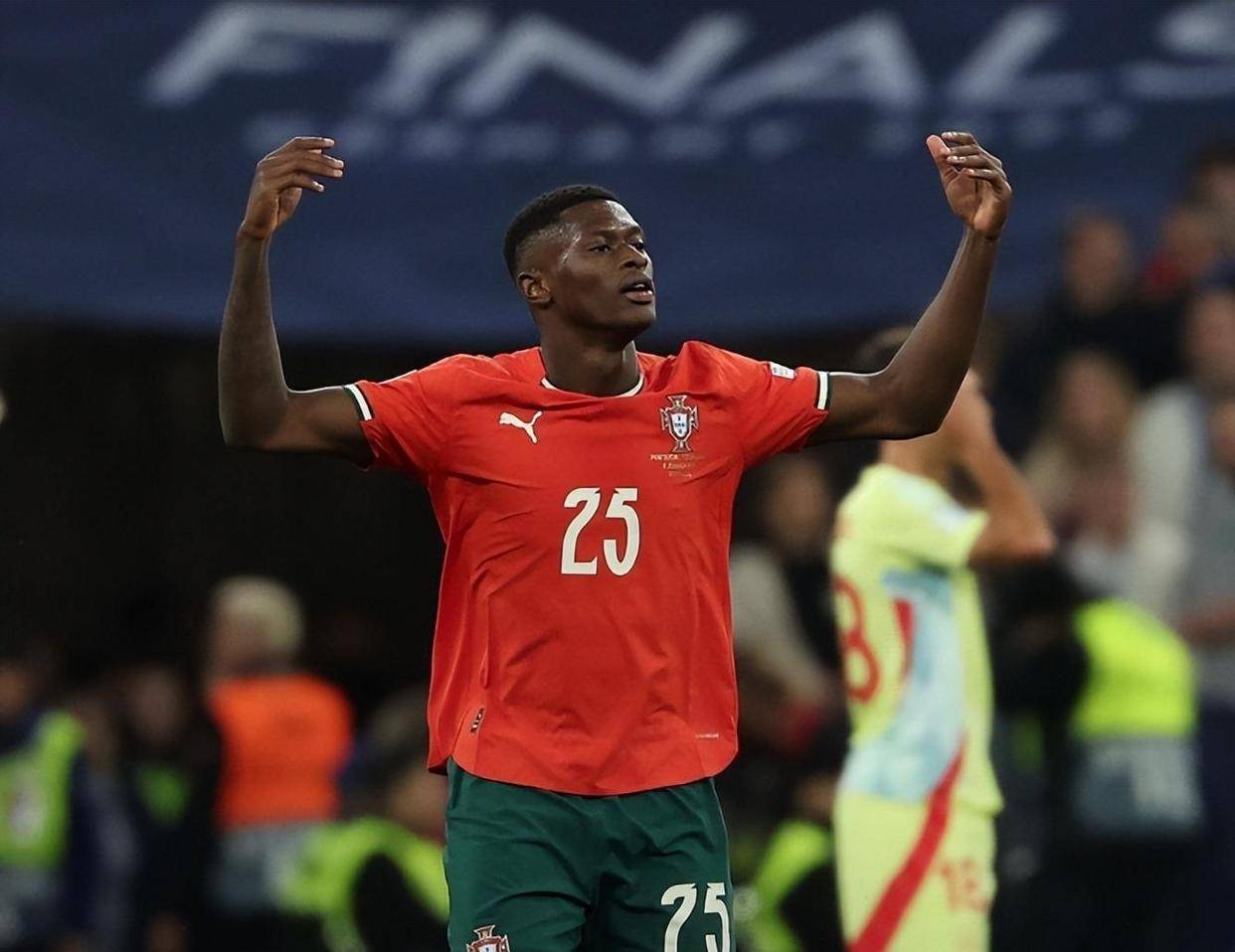 保持一致叙 保持一致叙